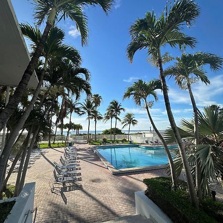 Casablanca On The Beach Miami Beach Exterior foto